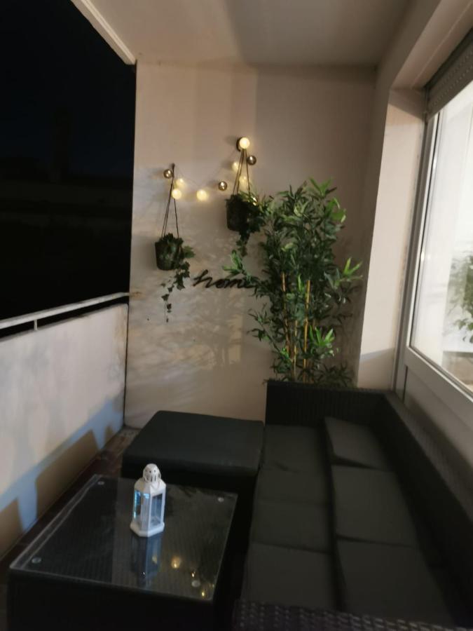 Frisch Sanierte Ferienwohnung 2 Min Vom Suedstrand - Balkon - Pay Tv Wilhelmshaven Ngoại thất bức ảnh