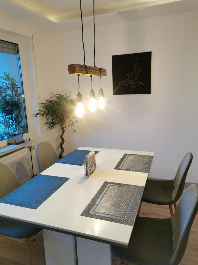 Frisch Sanierte Ferienwohnung 2 Min Vom Suedstrand - Balkon - Pay Tv Wilhelmshaven Ngoại thất bức ảnh