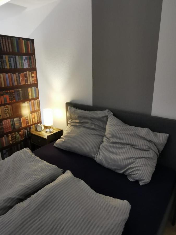 Frisch Sanierte Ferienwohnung 2 Min Vom Suedstrand - Balkon - Pay Tv Wilhelmshaven Ngoại thất bức ảnh