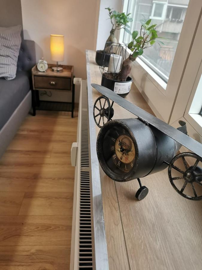 Frisch Sanierte Ferienwohnung 2 Min Vom Suedstrand - Balkon - Pay Tv Wilhelmshaven Ngoại thất bức ảnh